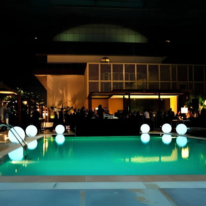 Aura Sphère™ — Lampe extérieure design élégante