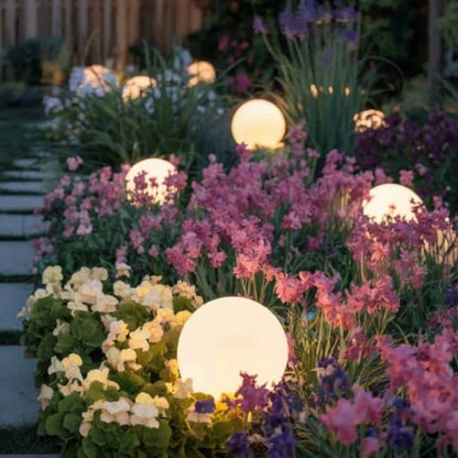 Aura Sphère™ — Lampe extérieure design élégante