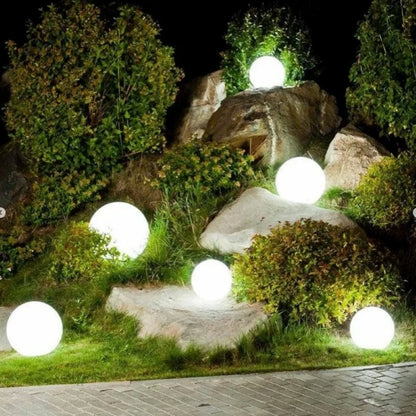 Aura Sphère™ — Lampe extérieure design élégante