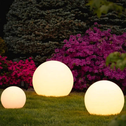 Aura Sphère™ — Lampe extérieure design élégante