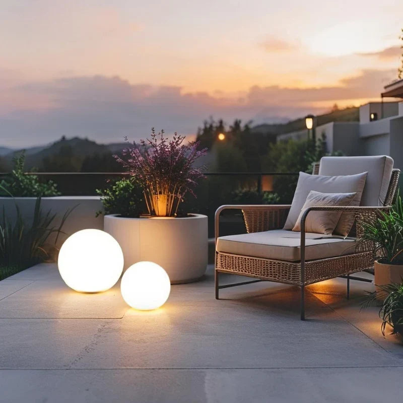 Aura Sphère™ — Lampe extérieure design élégante