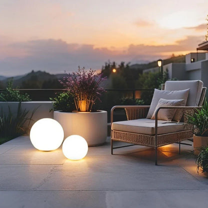 Aura Sphère™ — Lampe extérieure design élégante